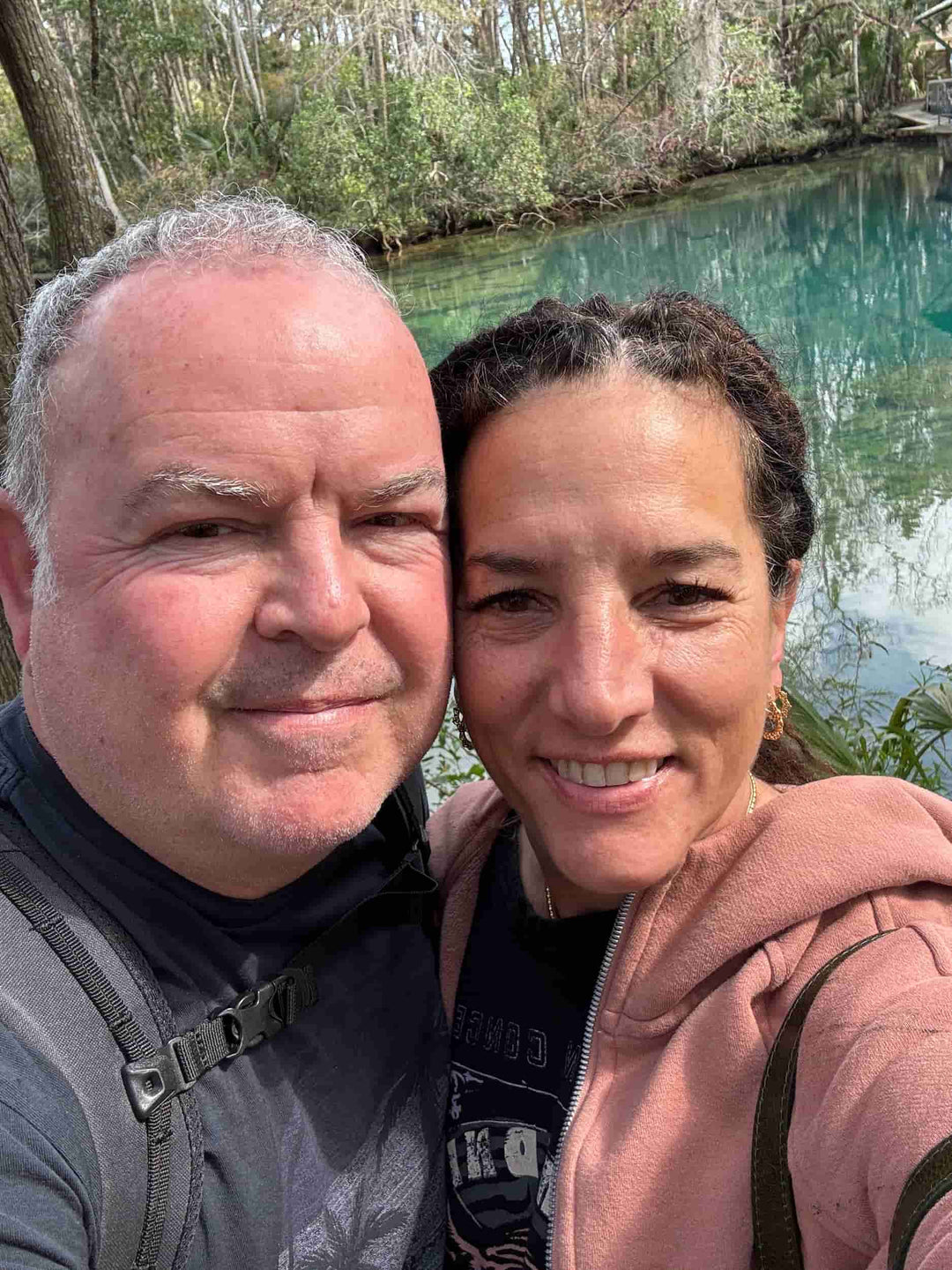 Elli and John pose in front of Crystal River